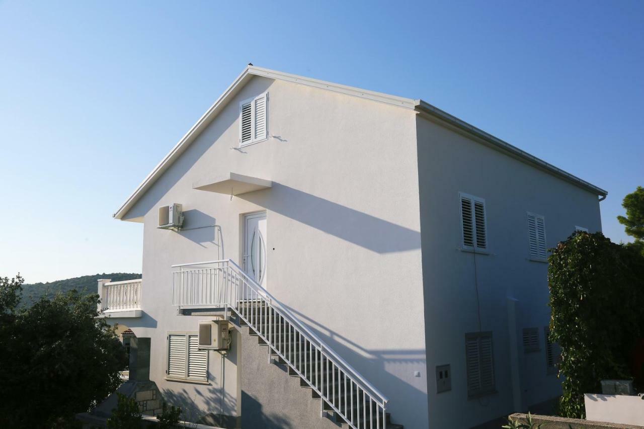 Tonia Br. 1 Apartmán *