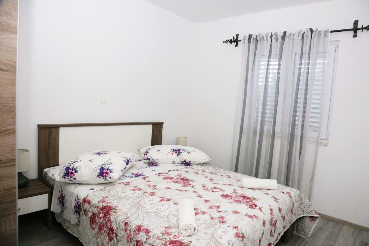 Tonia Br. 1 Apartman