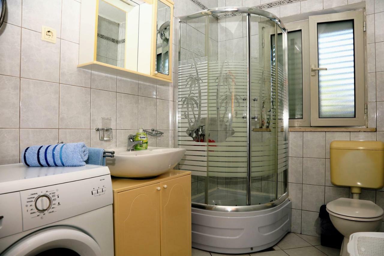 Tonia Br. 1 Apartman *
